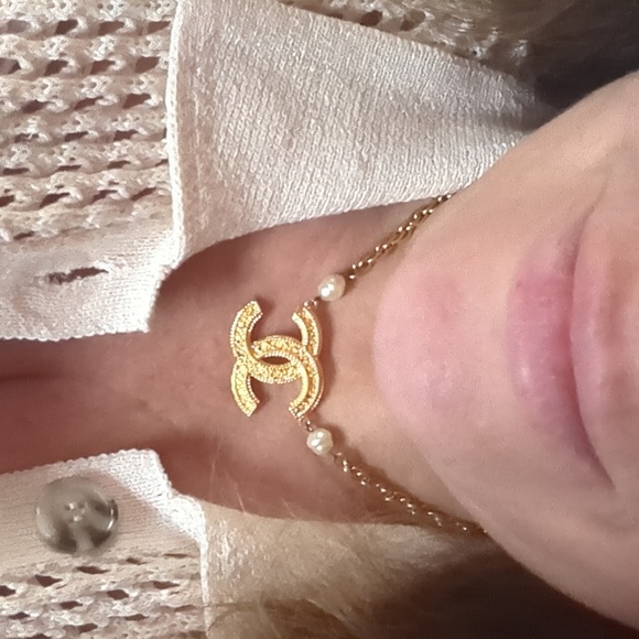 Chanel Vintage 1985 CC Logo Necklace Authentic Rare Gold-Tone - Picture 8 of 9